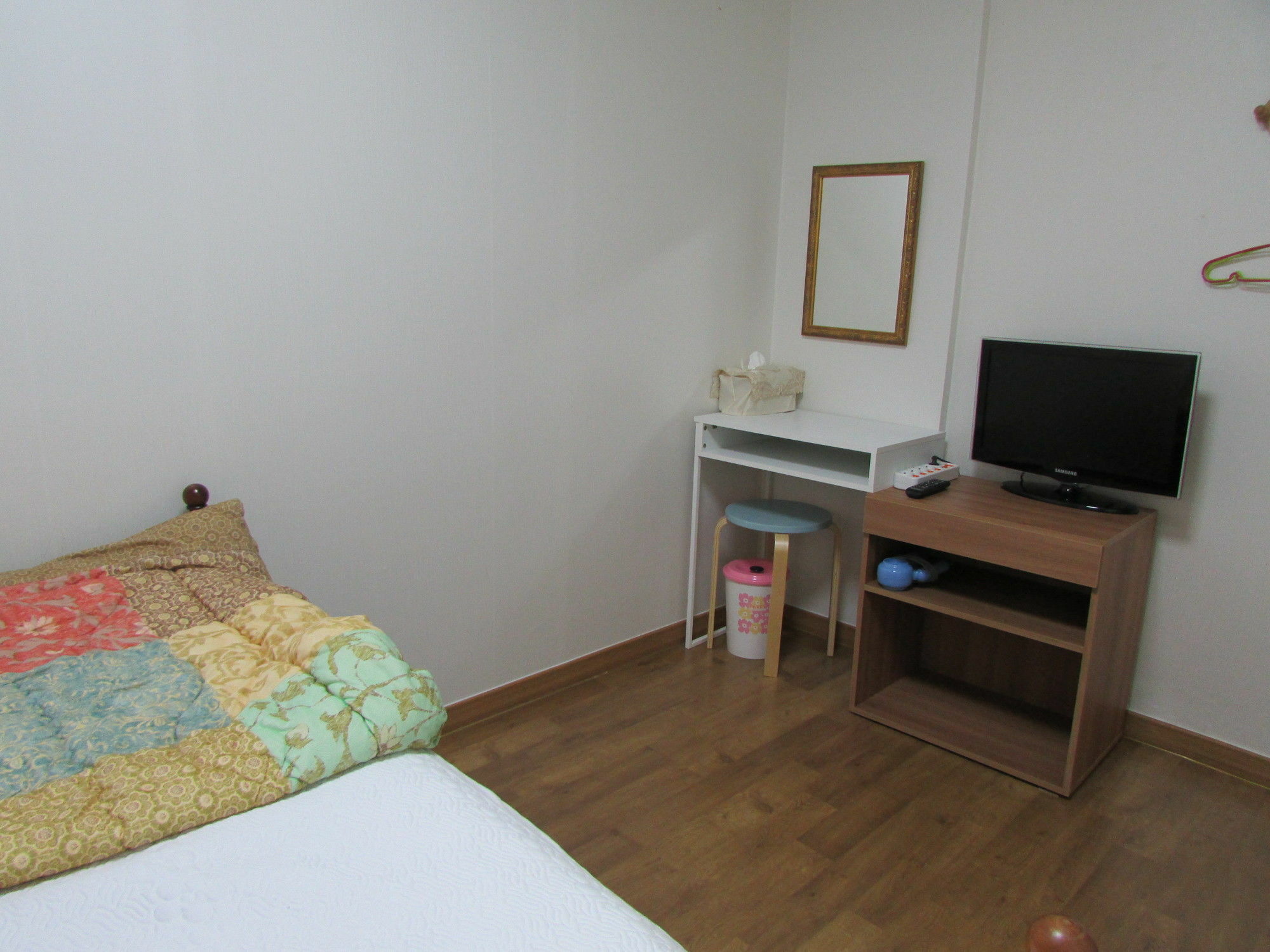Yeon Guesthouse 2*
